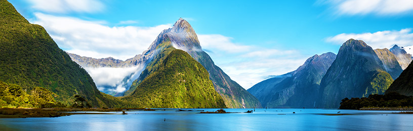 milford sound new zealand